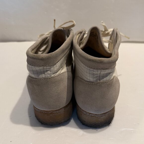 Vintage Clarks Wallabee Originals Mens Size 10.5 RARE Chukka Grid Crepe Sole